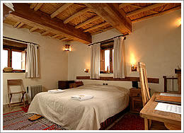 Standard bedroom