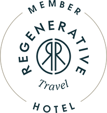 Regenerative Travel logo