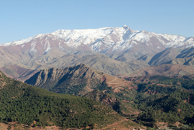 Heading south over the High Atlas Mountains